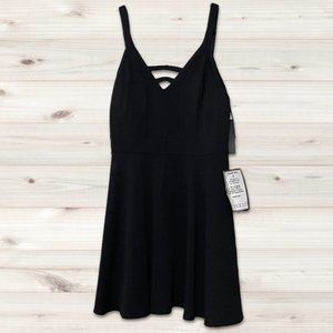 𝅺CITY Studios Black Cutout V Neck Fit & Flare Skater Skirt Size Juniors 13